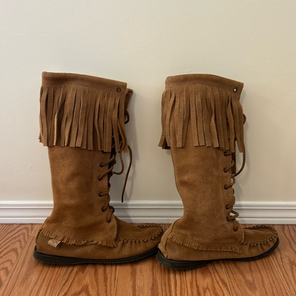 Laurentian Chief Moccasin Boots 7Knee High Brown